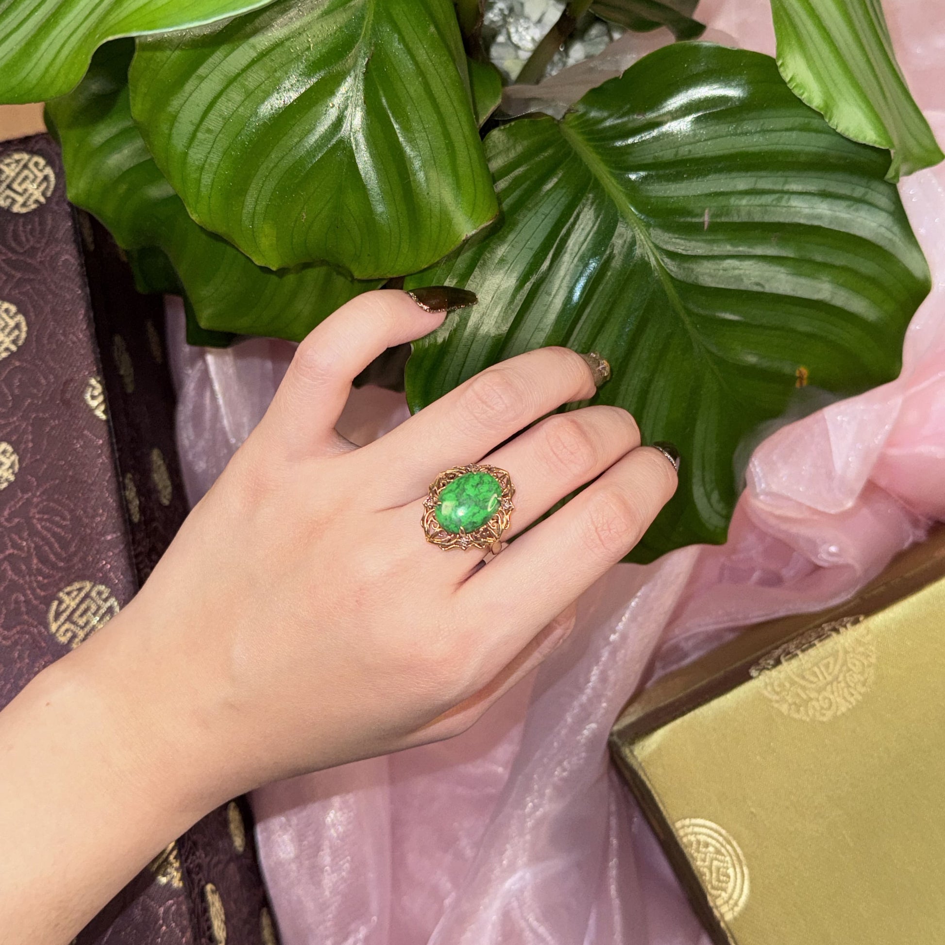 Emerald Chocolate Luxe Ring, US 7