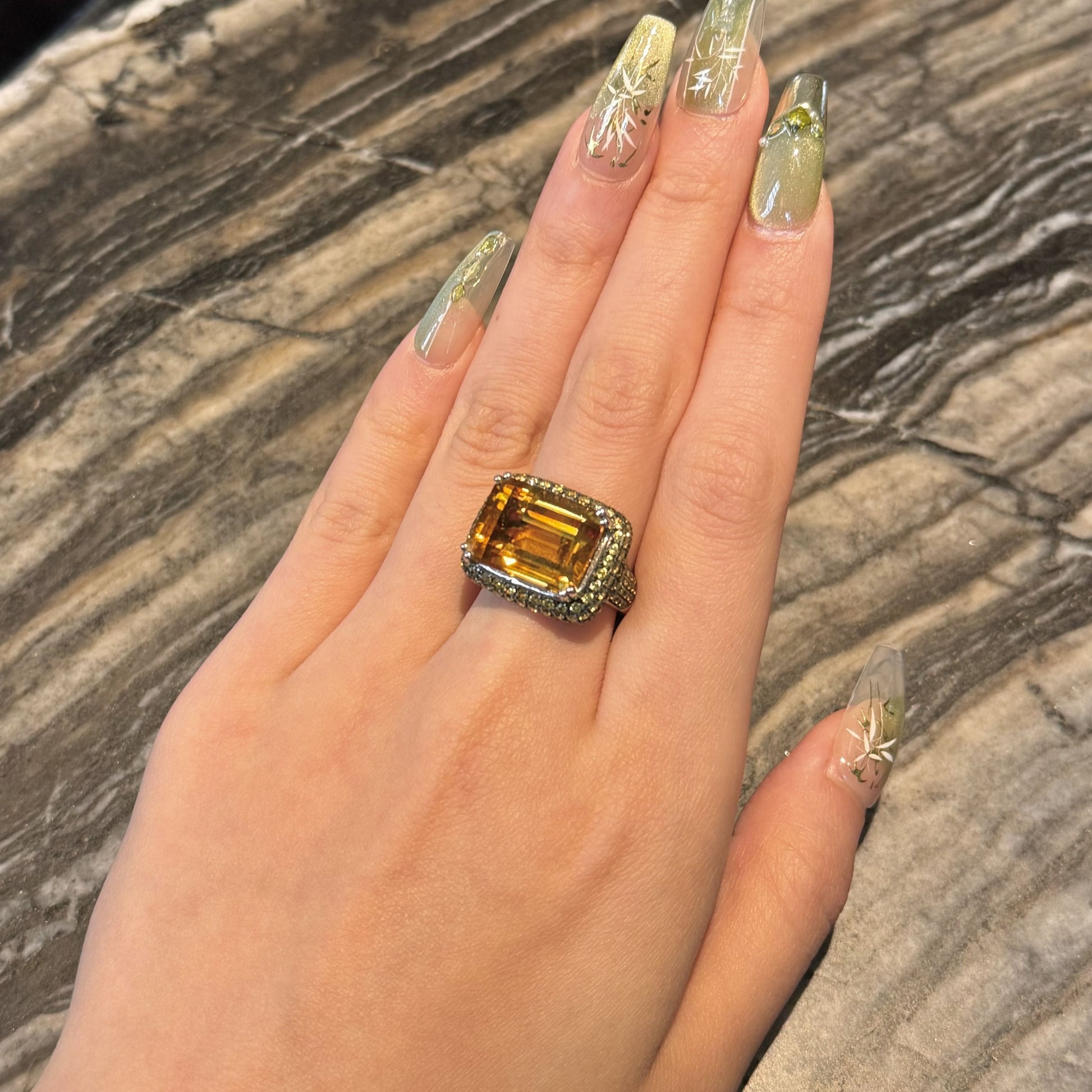 Golden Ember Ring, US 7