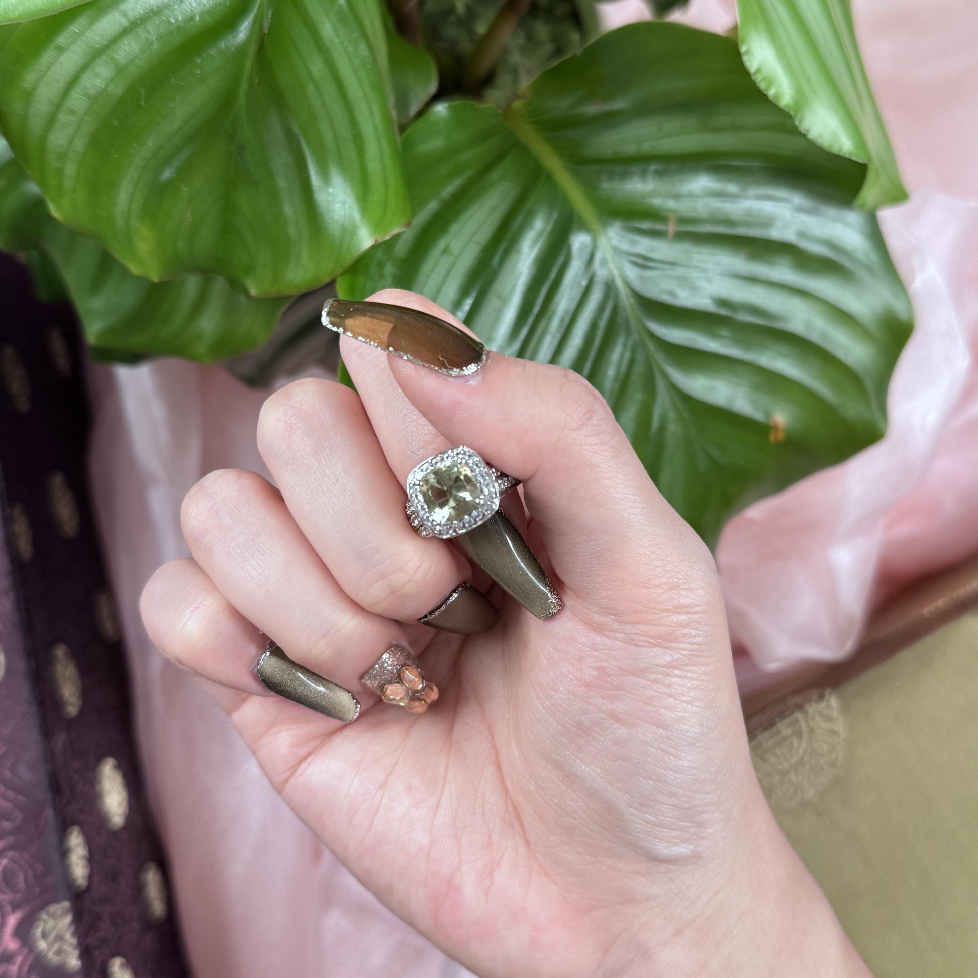 Sunlit Quartz Grace Ring, US 7