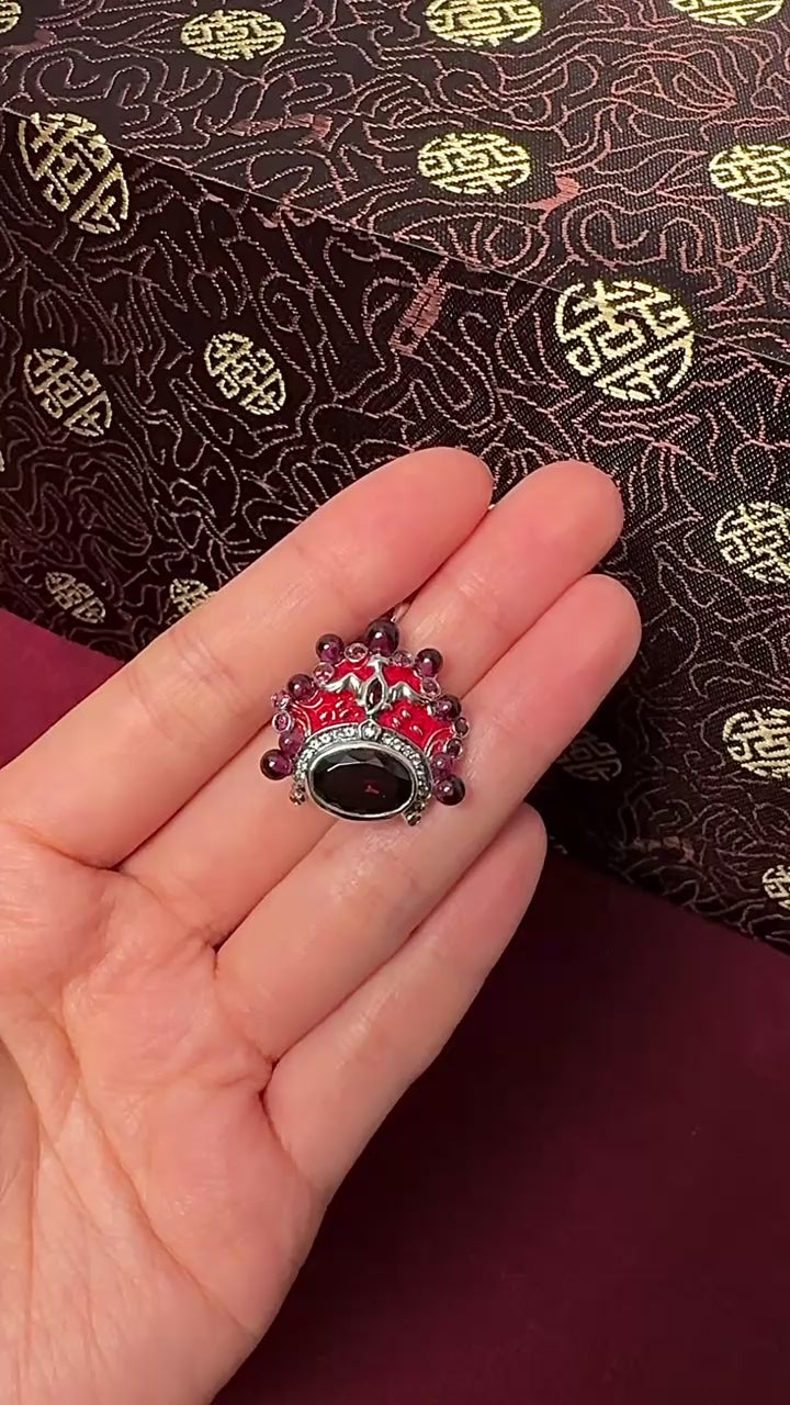 Garnet Glow Pendant